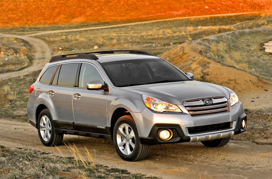  Subaru Outback 2013 года  (фото 19 из 29)
